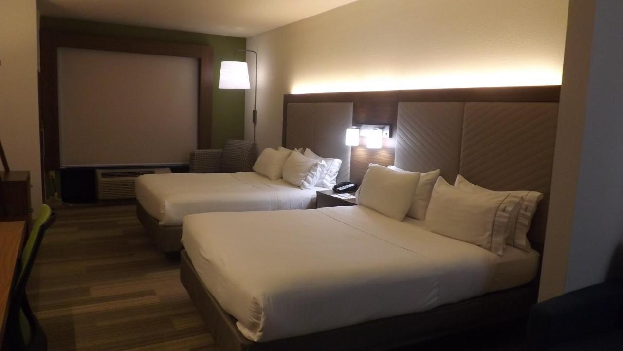 Holiday Inn Express & Suites Dyersburg By Ihg Eksteriør bilde