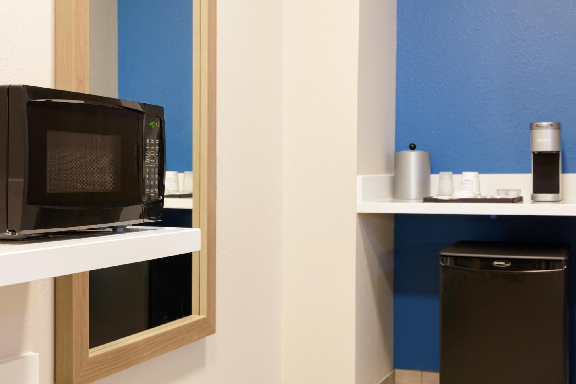 Holiday Inn Express & Suites Dyersburg By Ihg Eksteriør bilde
