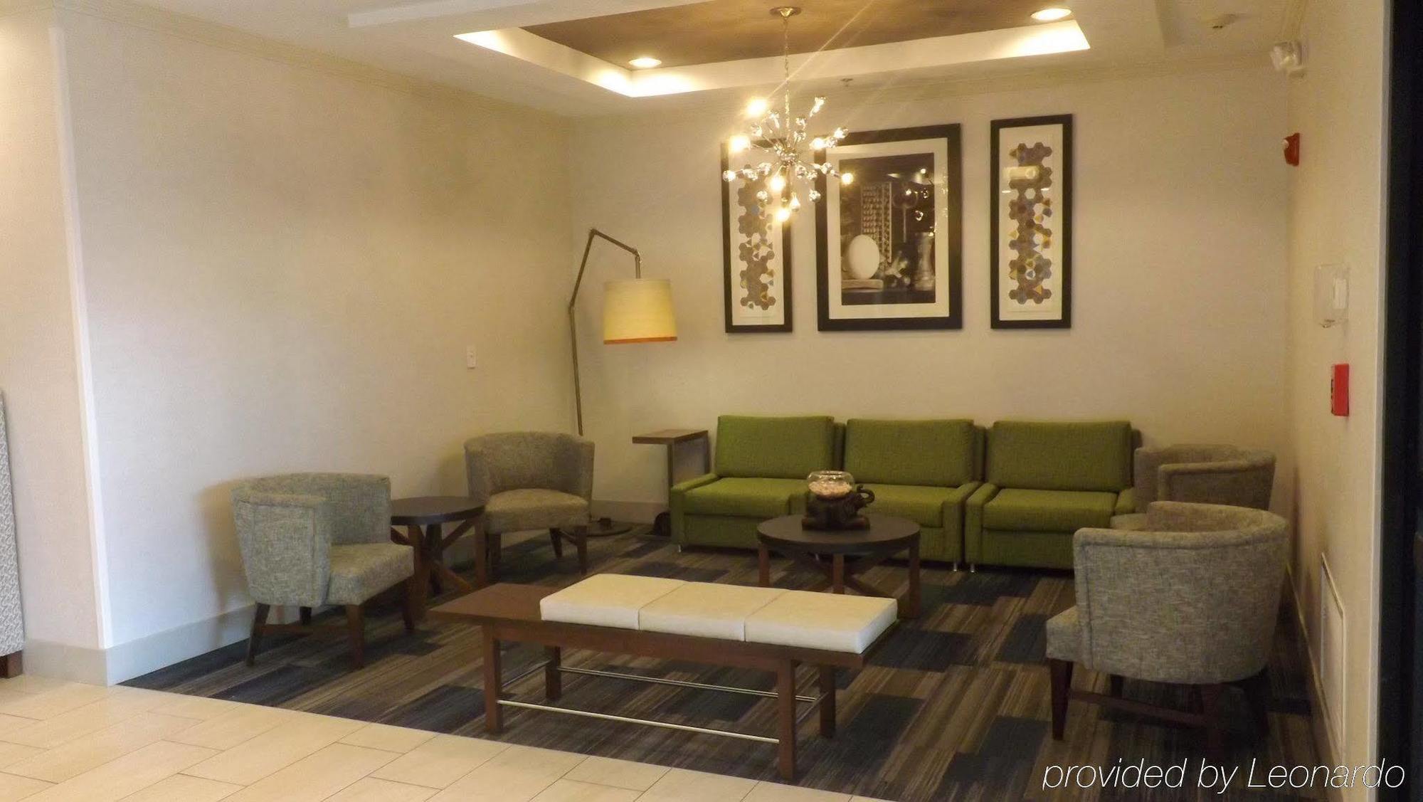 Holiday Inn Express & Suites Dyersburg By Ihg Eksteriør bilde